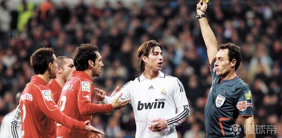 世体:奥萨苏纳主帅被禁赛无法现场指挥对皇马 世体:奥萨苏纳主帅被禁赛无法现场指挥对皇马